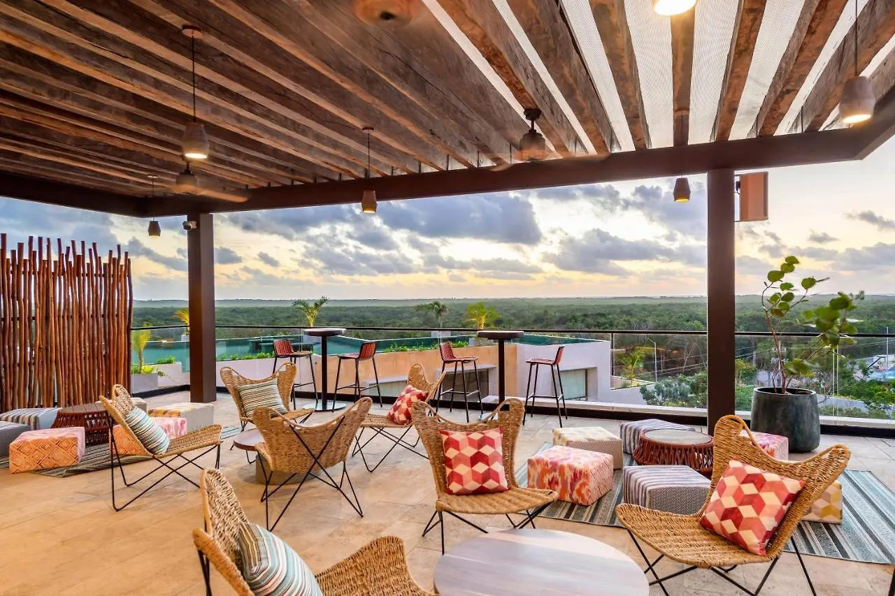 Aloft Tulum Hotel 4*,